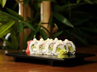 Рол Каліфорнія з сніжним крабом (230g)