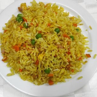 Arroz Frito Con Curry