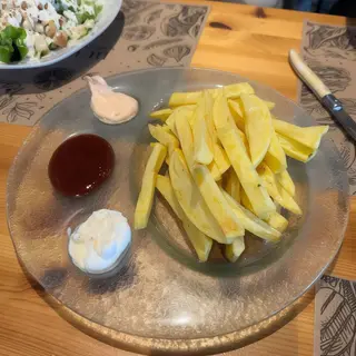 Patatas 3 salsas