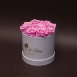 9 trandafiri criogenați roz în cutie de lux mică albă