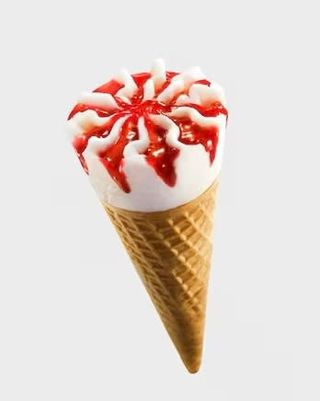 Cono De Helado Fresa Y Nata.
