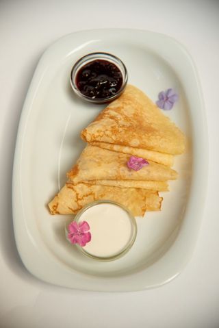 ბლინები ჯემით