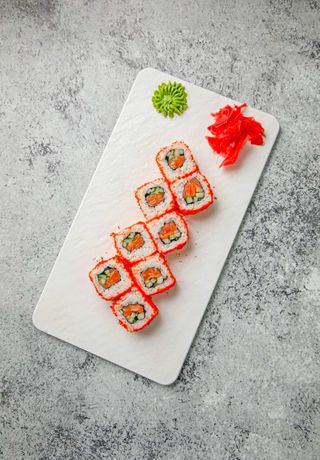 Калифорния с сёмгой (220г)