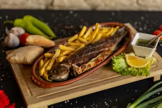 Pastrmka sa žara 300 gr * posno