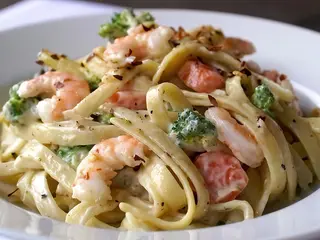 Паста з креветками (380г)