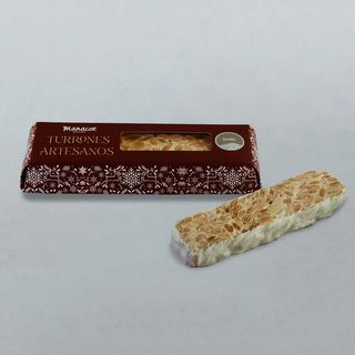 Turrón duro