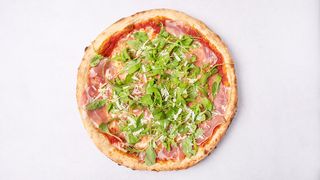 Pizza Parma Con Rucola Grana