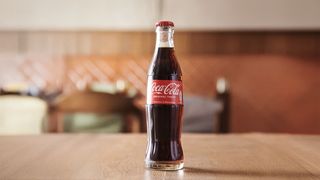 კოკა-კოლა კლასიკი შუშა 0.330ლ