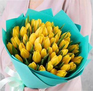 Букет із 51 жовтого тюльпану
