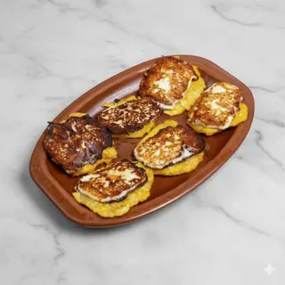 Patacones Con Queso