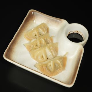 195. Gyoza A La Placha (4 Pzs.)