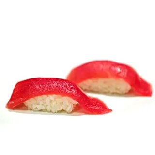 35. Maguro nigiri