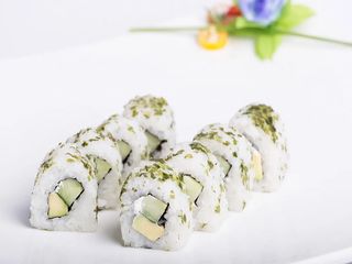 Uramaki Vegetal con Queso