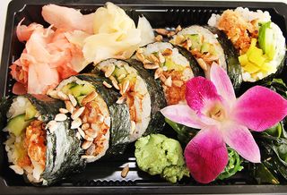 Futomak z ośmiornicą w panko (6szt.)