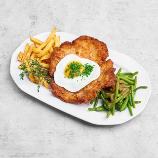 Sznycel cielęcy po wiedeńsku