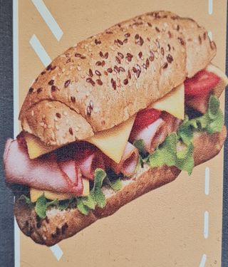 Porchetta formaggio e salse