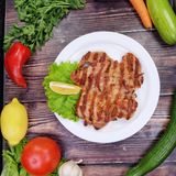 Пилешко бутче (250г)