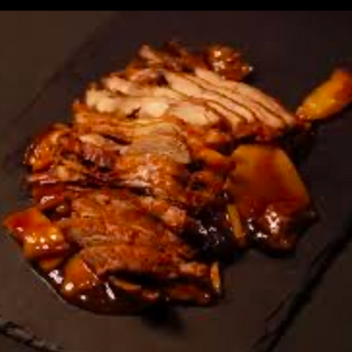 96. Pato Con Bambú Y Setas Chinas