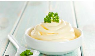 Salsa yugut y mayonesas mixto unidad