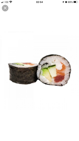 Futo Maki De Salmón Con Atún Con Queso Con Aguacate Y Pepino (8 Pzs.)