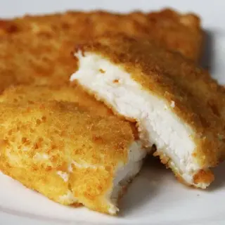 Huevos con bechamel 