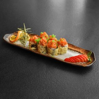 Hosomak z oshinko w tempurze