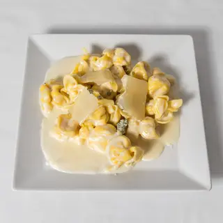 Fiocchi Relleno De Pera Y Queso