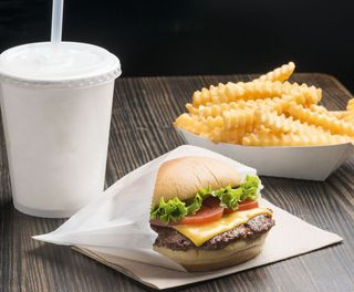 Double Smash Burger + frites + Boissons.