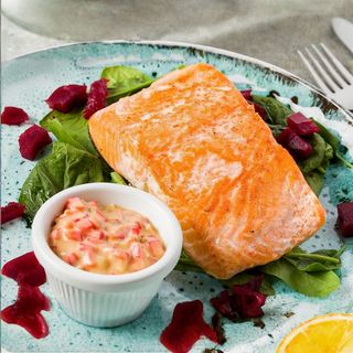 File de somon cu sos dulce picant