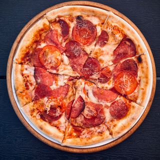 Піца Салямі мікс  (520 г)