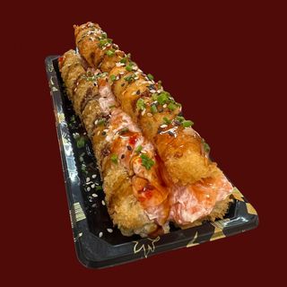 Big Hot de Camarão Panado e Salmão Cru