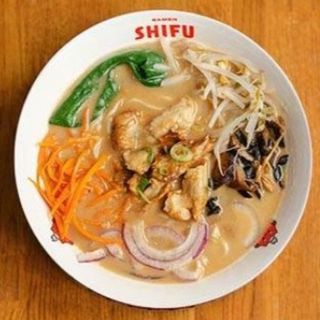 40. Miso Pinattsu Ramen