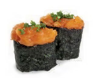134. Gunkan nori spicy salmone