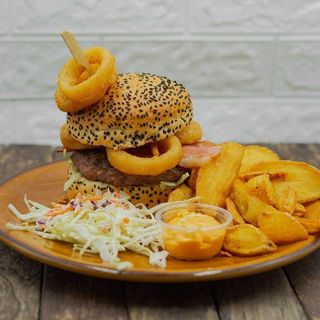 Onion Rings Burger