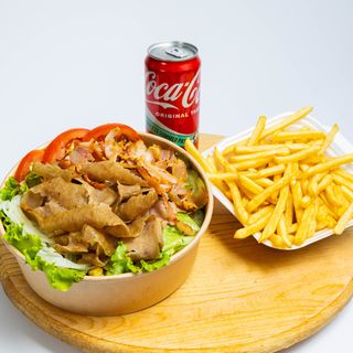 Kebab salata po izboru, pomfrit + piće