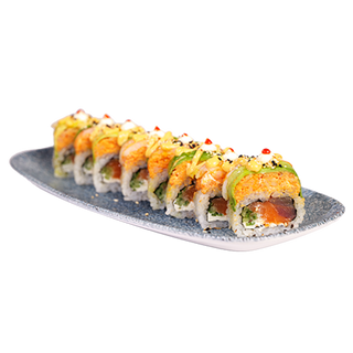 Dragon roll z krewetkami, tuńczykiem i łososiem