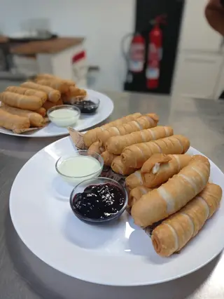 Tequeños de queso blanco (12 Uds.)