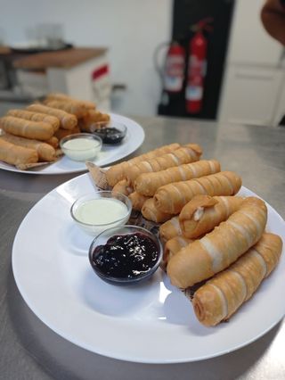 Tequeños de queso blanco (12 Uds.)