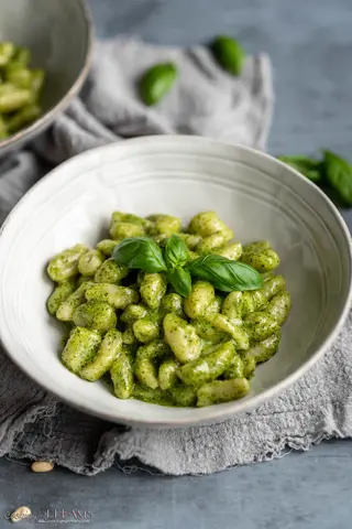 Gnocchi al pesto