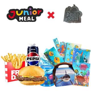 Junior Meal Hamburger (Pret meniu: 38.5 RON)