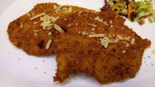 Snitel de Porc Pane