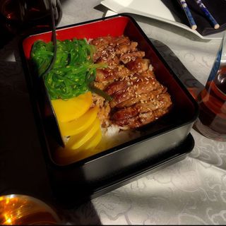 109 Tori Don (Rice don with teriyaki chicken)