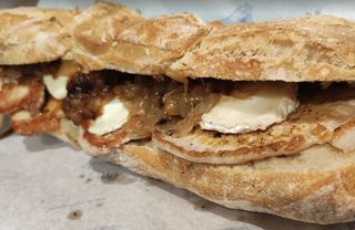 Bocadillo combinado Brutus