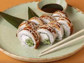 Філадельфія з Вугрем (270g)