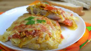 Судак под сыром