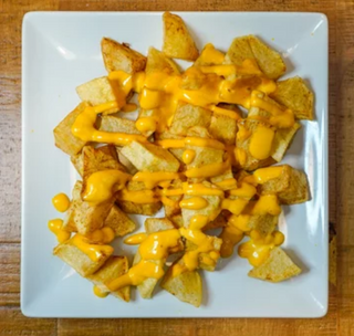Patatas Bravas (Grandes)