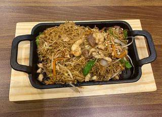 (30)Tallarines Plancha