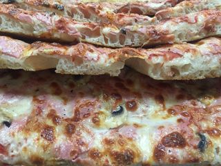 Пица с пилешко и сметана (1200гр)