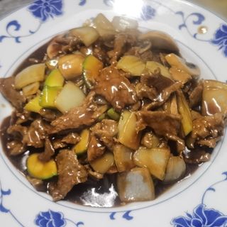 #66. Ternera Con Salsa De Ostras