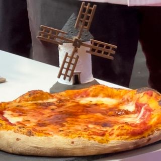 Pizza Mallorquina (Mejor pizza gourmet clásica 2024 Castilla-La Mancha)